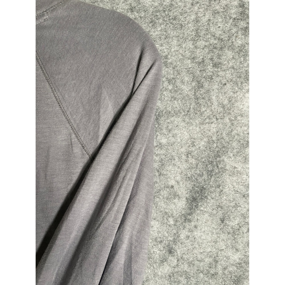 American Eagle AENY 1977 Graphic Top Grey Long Sleeve Scoop Neck Medium - Picture 9 of 10